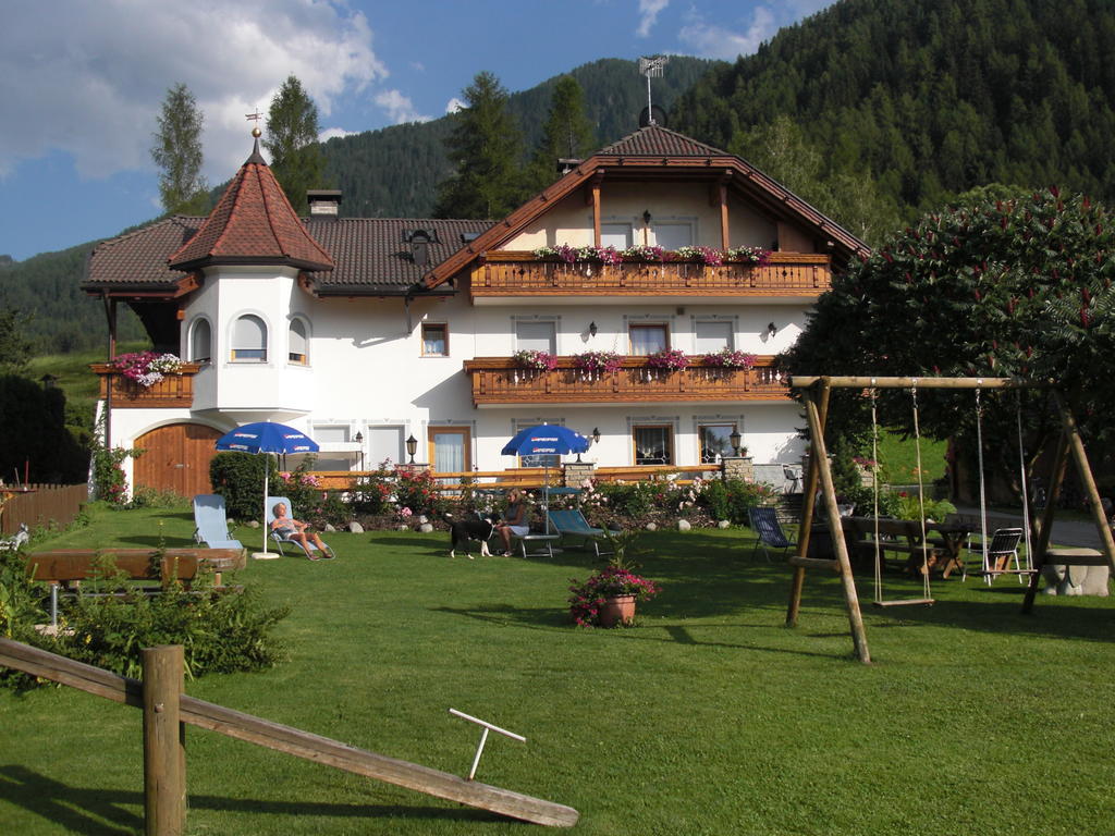 Вилла Mair Am Hof - Farm - Maso - Bauernhof Сан-Лоренцо-ди-Себато Экстерьер фото